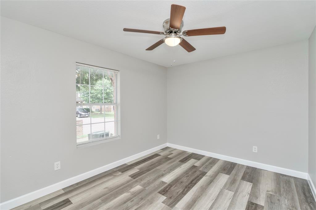 829 Santa Rosa Drive Fort Worth, TX 76052 - Photo 17 of 23