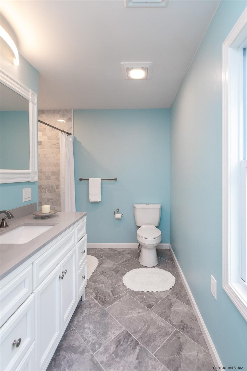 9 Wellington Road Bethlehem, NY 12054 - Photo 22 of 41 Photo 22