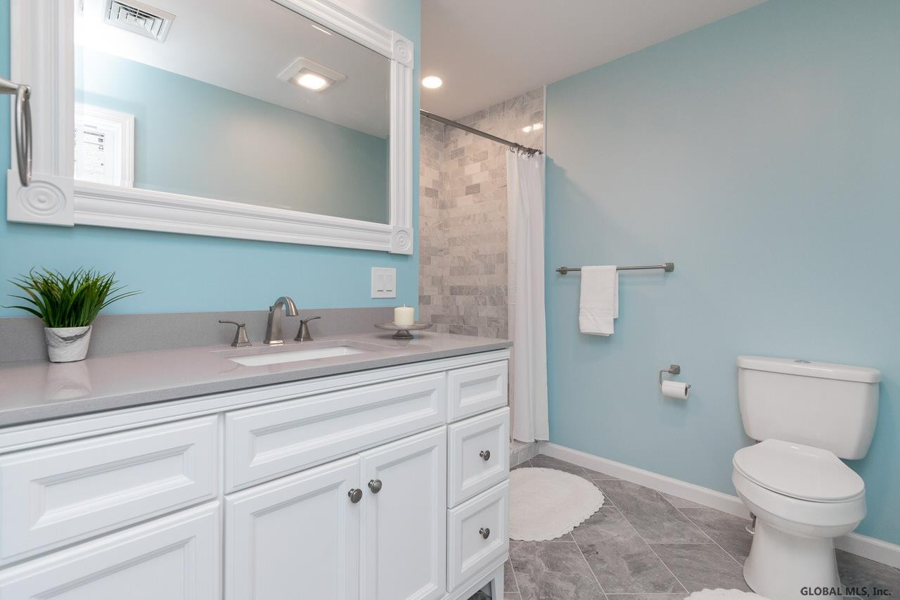9 Wellington Road Bethlehem, NY 12054 - Photo 23 of 41 Photo 23