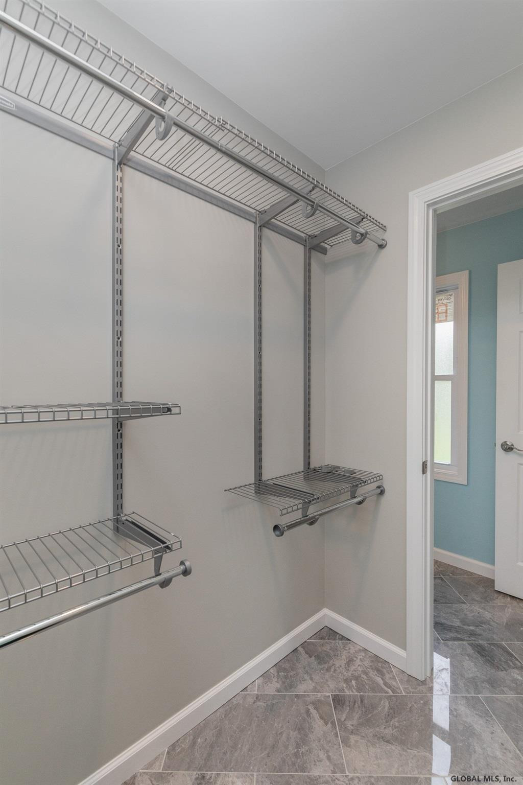 9 Wellington Road Bethlehem, NY 12054 - Photo 27 of 41 Photo 27