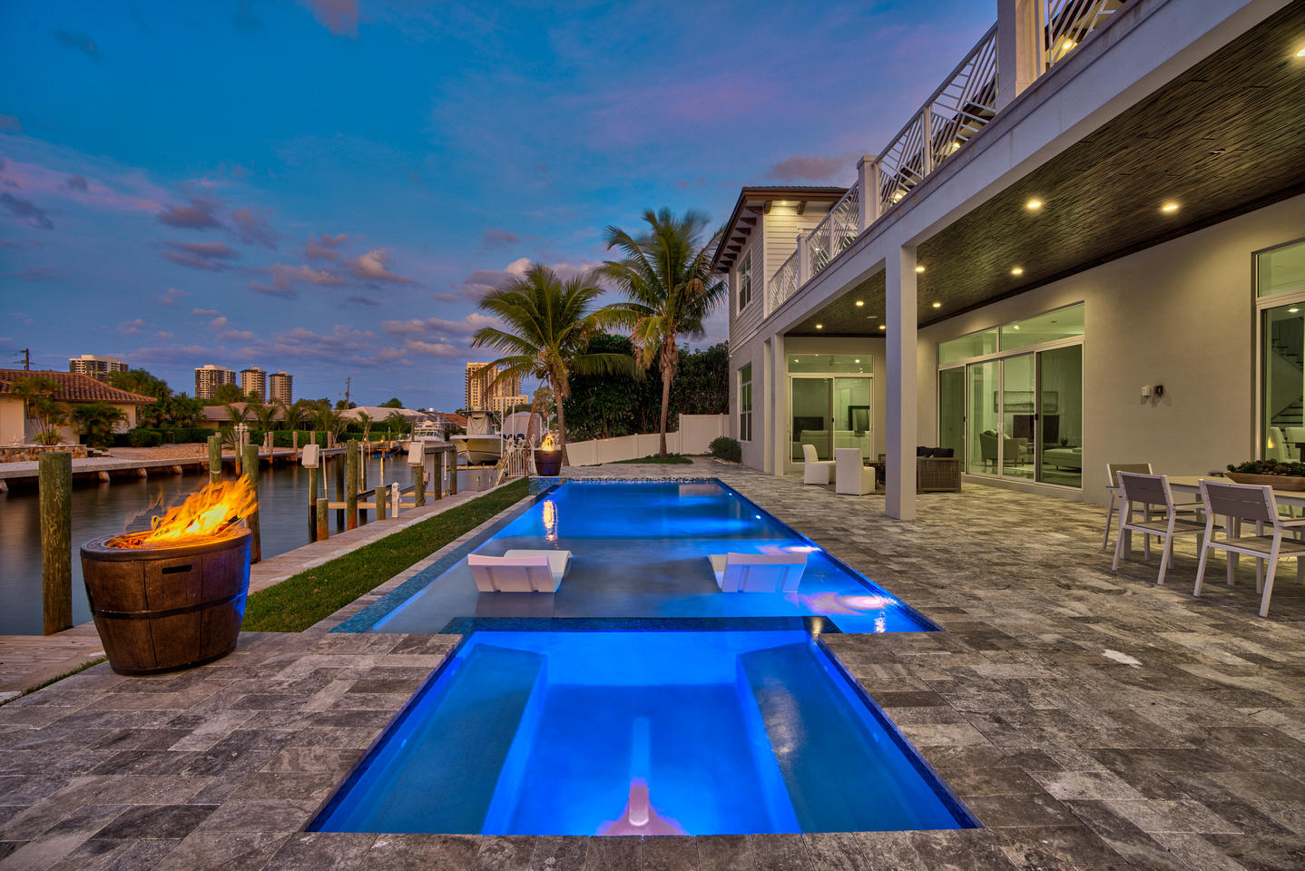1090 Powell Drive Riviera Beach, FL 33404 - Photo 4 of 67 p3996341_3296759125_6