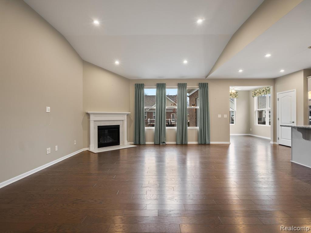 48672 Rockview Road Novi, MI 48374 - Photo 8 of 23