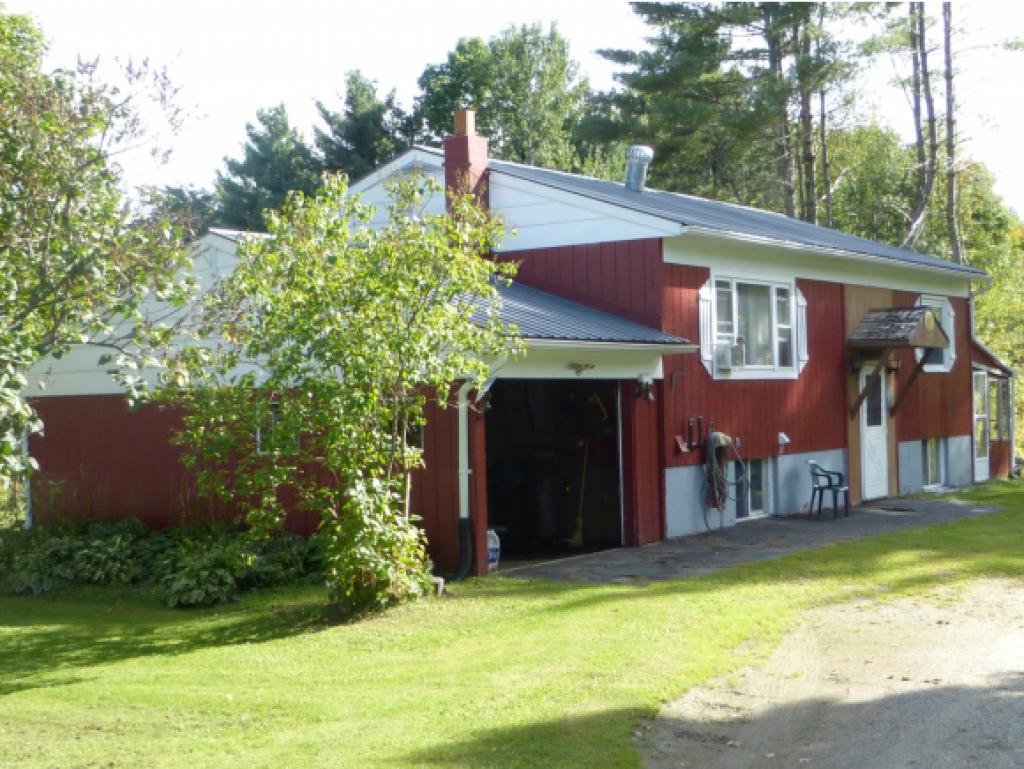 153 Scottsdale Road Newport, VT 05855 - Photo 1 of 13 Gallery Image 1