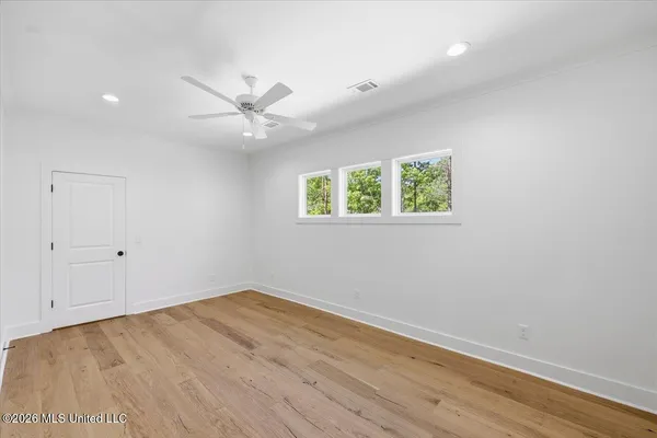$969,000 | 137 View Pointe Drive, Clinton, MS 39056