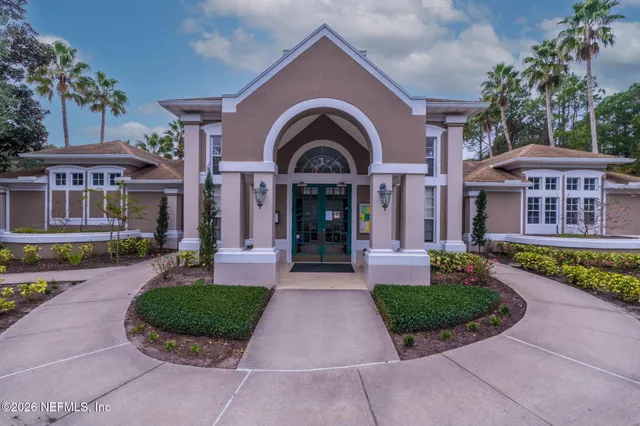 $185,000 | 10550 Baymeadows Road, Unit 601, Jacksonville, FL 32256