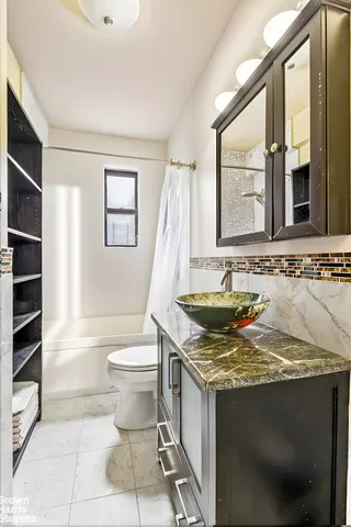 $749,500 | 40-66 Ithaca Street, Unit 6D | Elmhurst