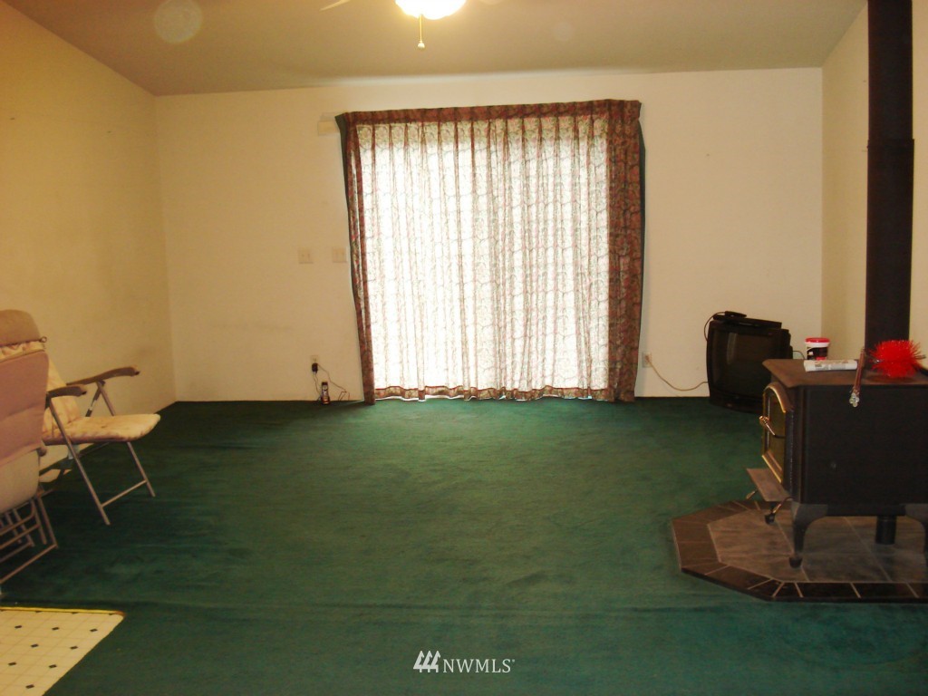 3274 State Rte 20 Republic, WA 99166 - Photo 4 of 20