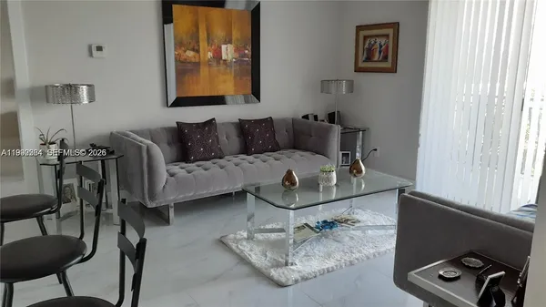 $390,000 | 555 East Dania Beach Boulevard, Unit 5, Dania Beach, FL 33004