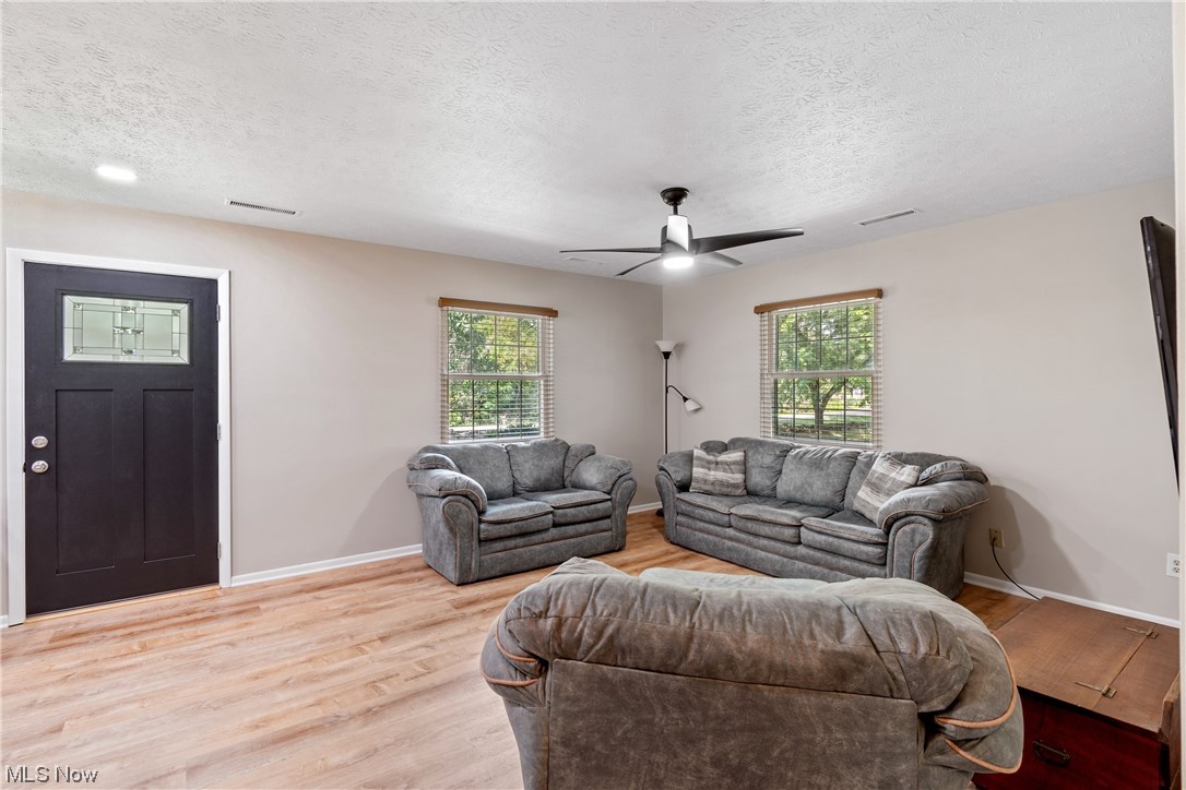 2480 Raber Road, Unit 6A Uniontown, OH 44685 - Photo 7 of 25