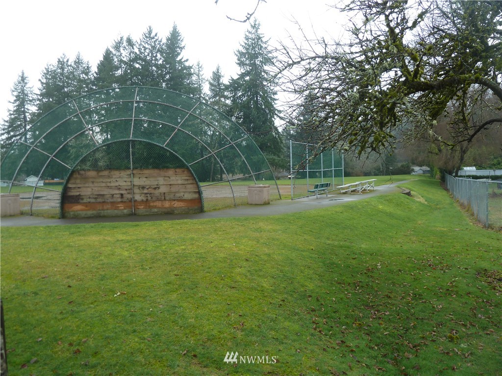 11706 Masonic Road Southwest Lakewood, WA 98498 - Photo 19 of 24 Gallery Image 19