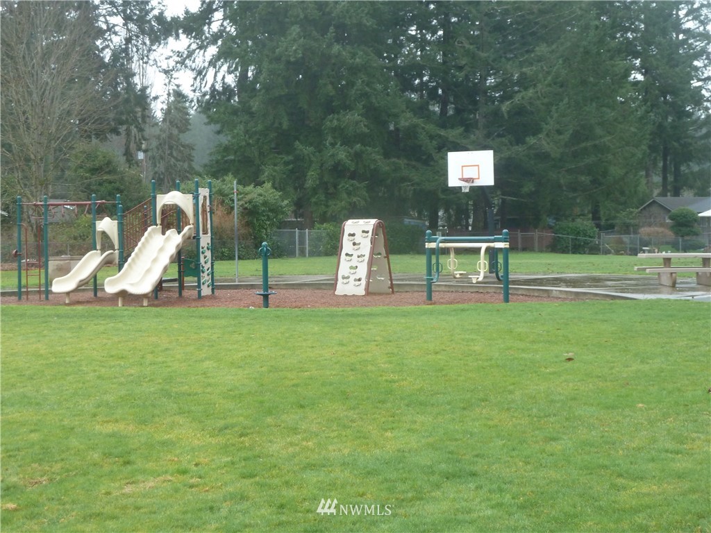 11706 Masonic Road Southwest Lakewood, WA 98498 - Photo 23 of 24 Gallery Image 23