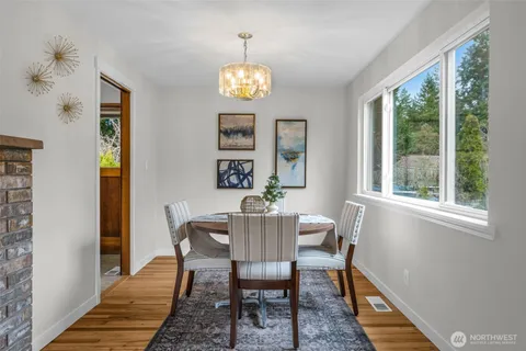 $880,000 | 17546 Fremont Avenue North, Shoreline, WA 98133