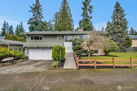 $880,000 | 17546 Fremont Avenue North, Shoreline, WA 98133