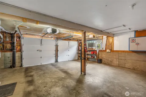 $880,000 | 17546 Fremont Avenue North, Shoreline, WA 98133