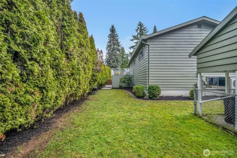 $880,000 | 17546 Fremont Avenue North, Shoreline, WA 98133