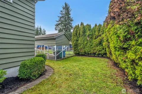 $880,000 | 17546 Fremont Avenue North, Shoreline, WA 98133
