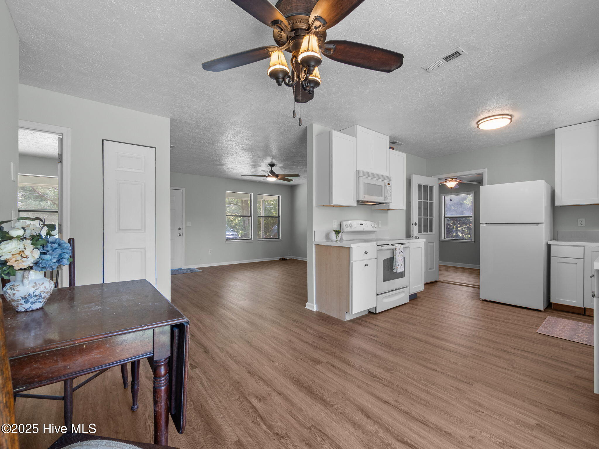 1011 Sand Ridge Road Hubert, NC 28539 - Photo 8 of 40 7-web-or-mls-P7289225