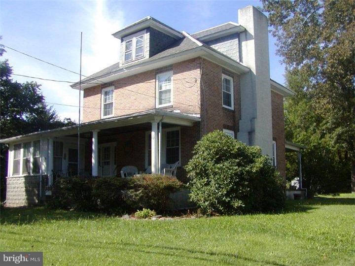 21 South Cedar Brook Road Sicklerville, NJ 08081 - Photo 1 of 23 Gallery Image 1