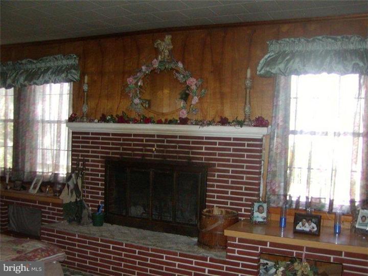21 South Cedar Brook Road Sicklerville, NJ 08081 - Photo 13 of 23 Gallery Image 13