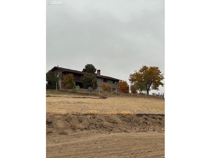 950 Southeast Dover Lane Madras, OR 97741 - Photo 13 of 27