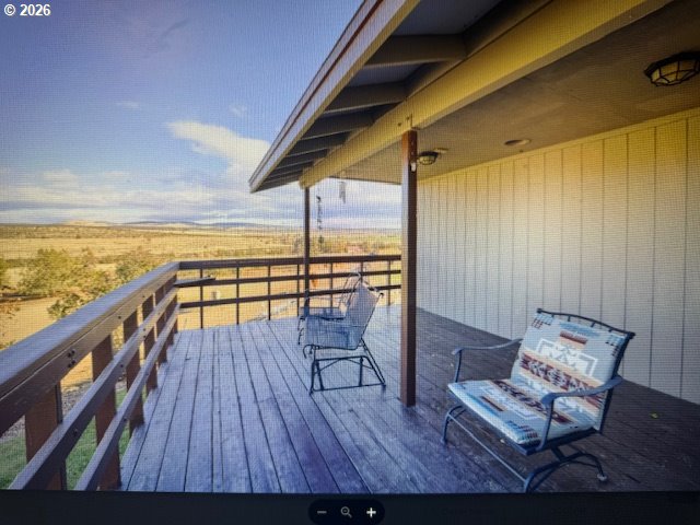 950 Southeast Dover Lane Madras, OR 97741 - Photo 7 of 27