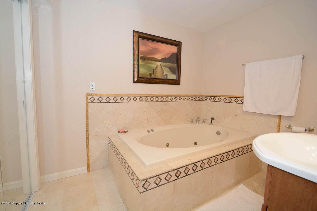 7218 Fox Harbor Road Prospect, KY 40059 - Photo 42 of 42 DSC_7275
