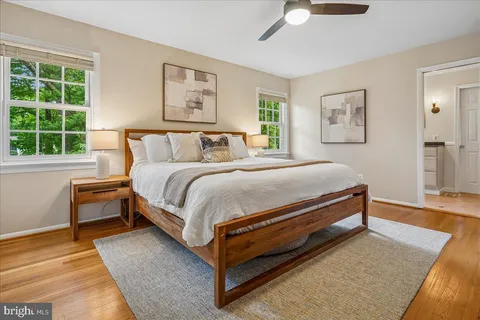 $1,350,000 | 1003 Dewolfe Drive, Alexandria, VA 22308