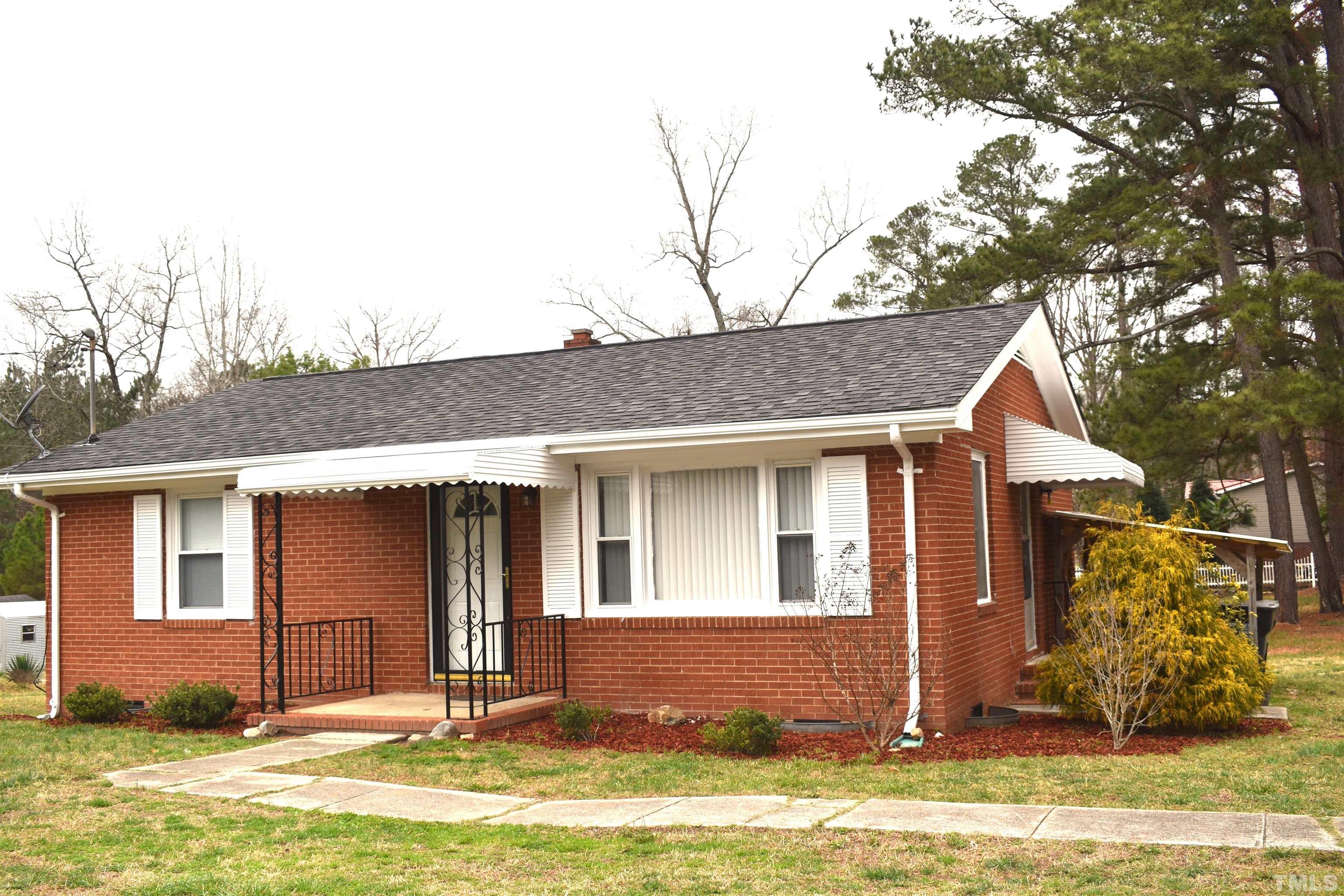 708 Ranch Road Clayton, NC 27520 - Photo 2 of 26 Gallery Image 2