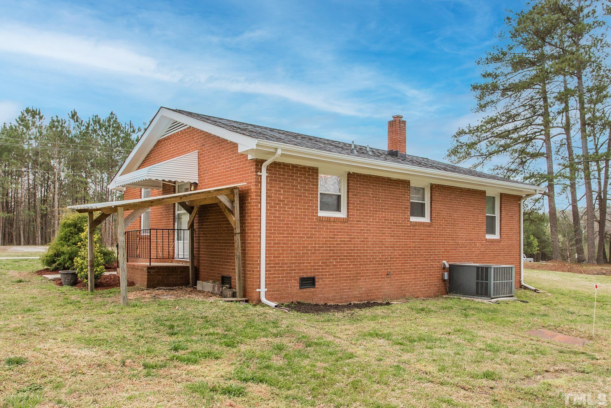 708 Ranch Road Clayton, NC 27520 - Photo 7 of 26 Gallery Image 7