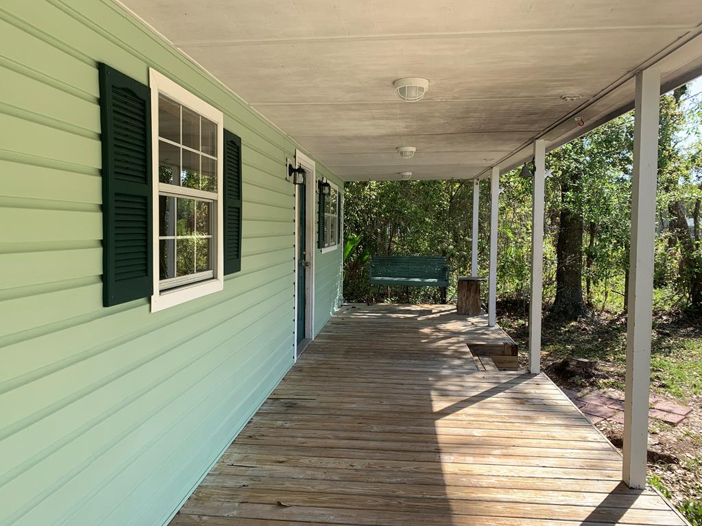 537 Oyster Road Apalachicola, FL 32320 - Photo 2 of 14