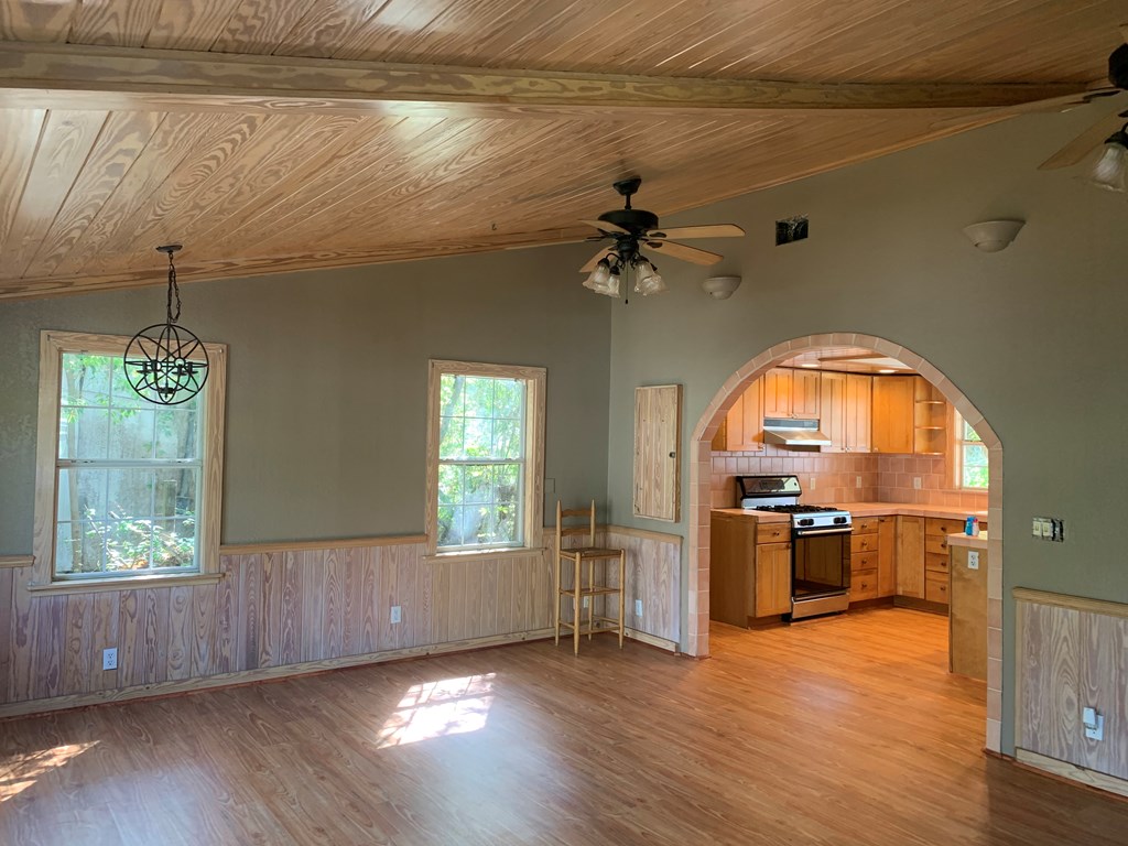 537 Oyster Road Apalachicola, FL 32320 - Photo 3 of 14