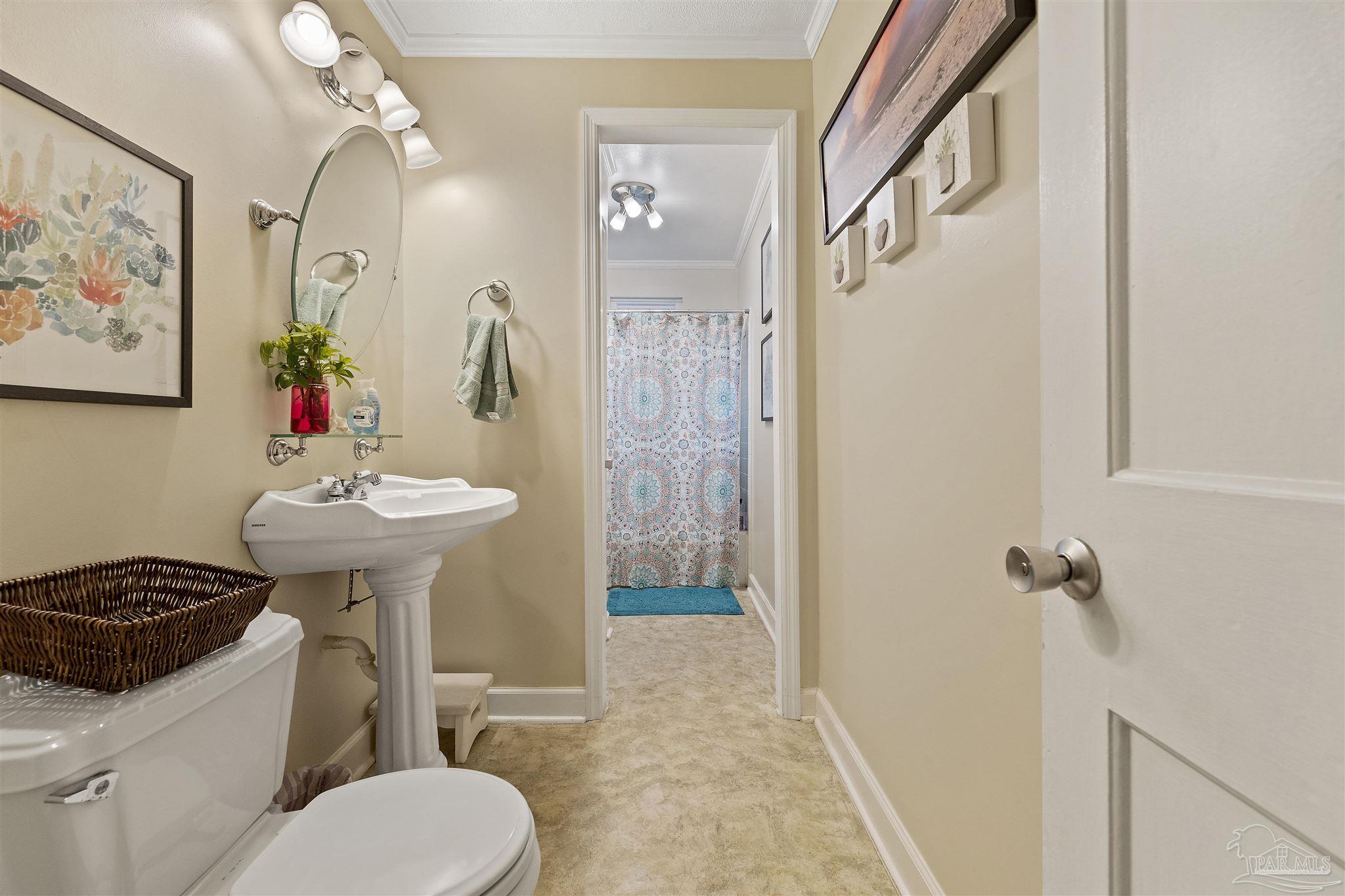 212 Southeast Kalash Road Pensacola, FL 32507 - Photo 18 of 29