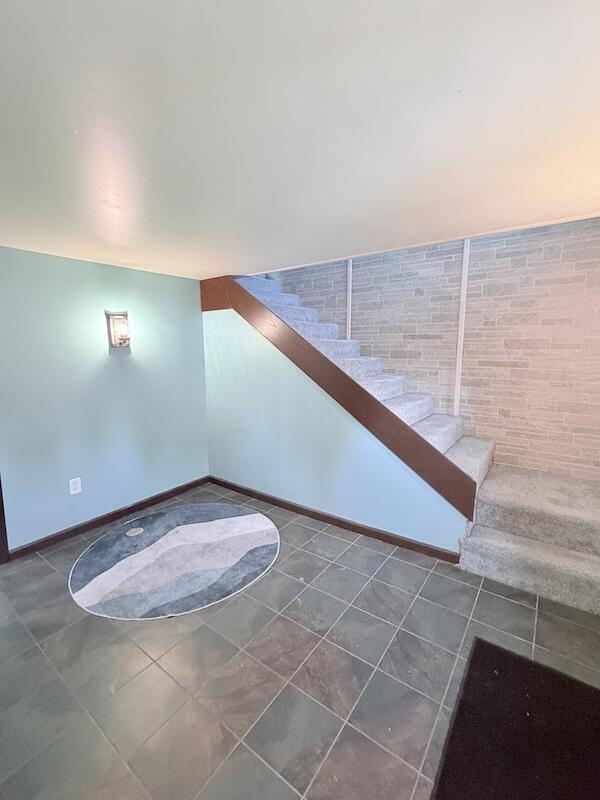 5183 North Oak Road Davison, MI 48423 - Photo 7 of 20 Side Entry