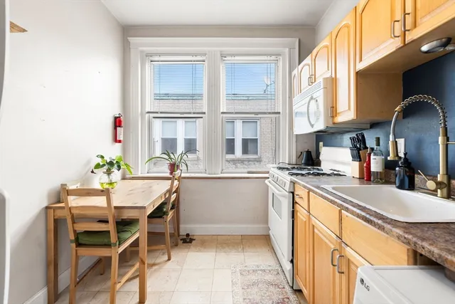 $425,000 | 1691 Commonwealth Avenue, Unit 31, Boston, MA 02135