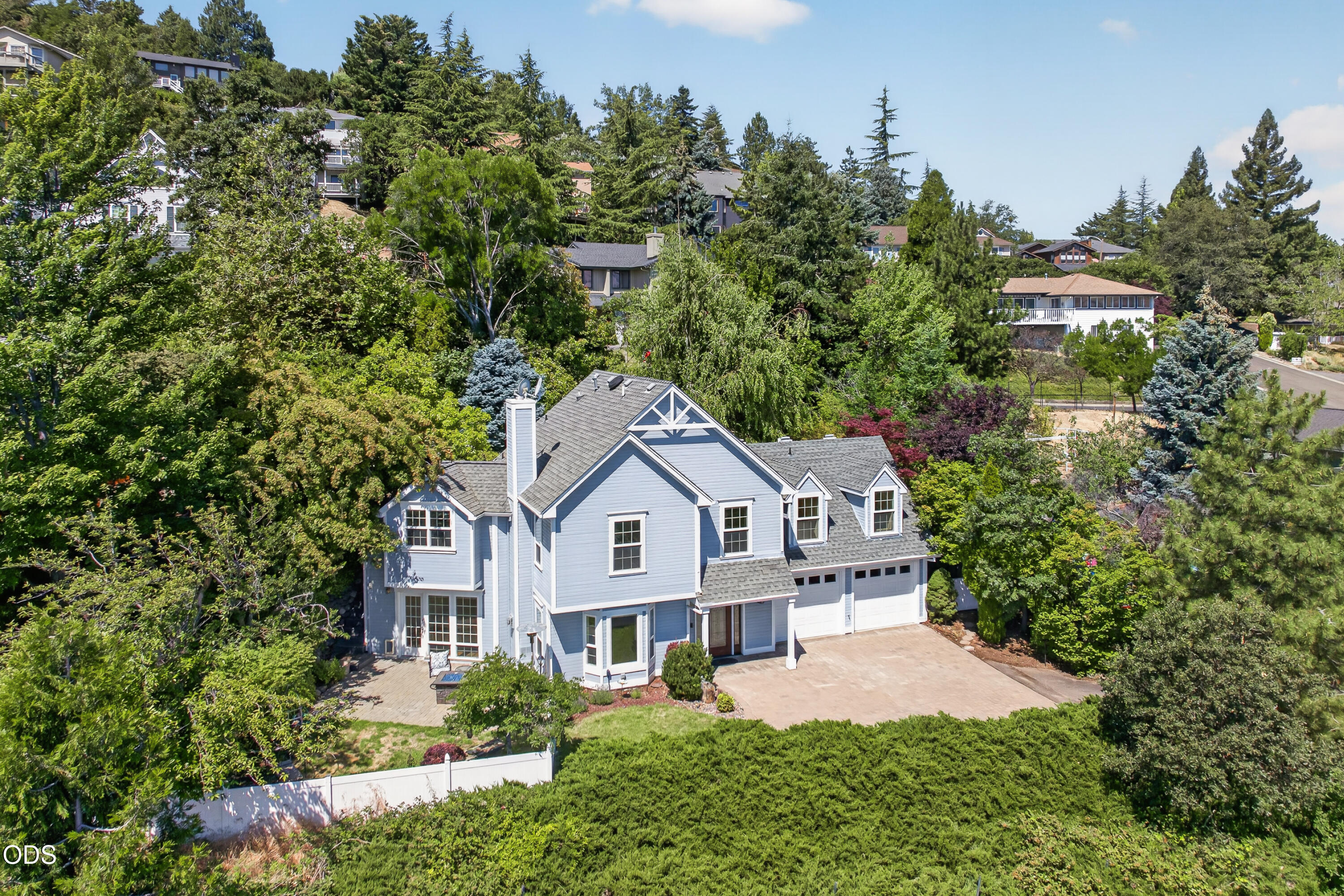 430 Wiley Street Ashland, OR 97520 - Photo 1 of 36
