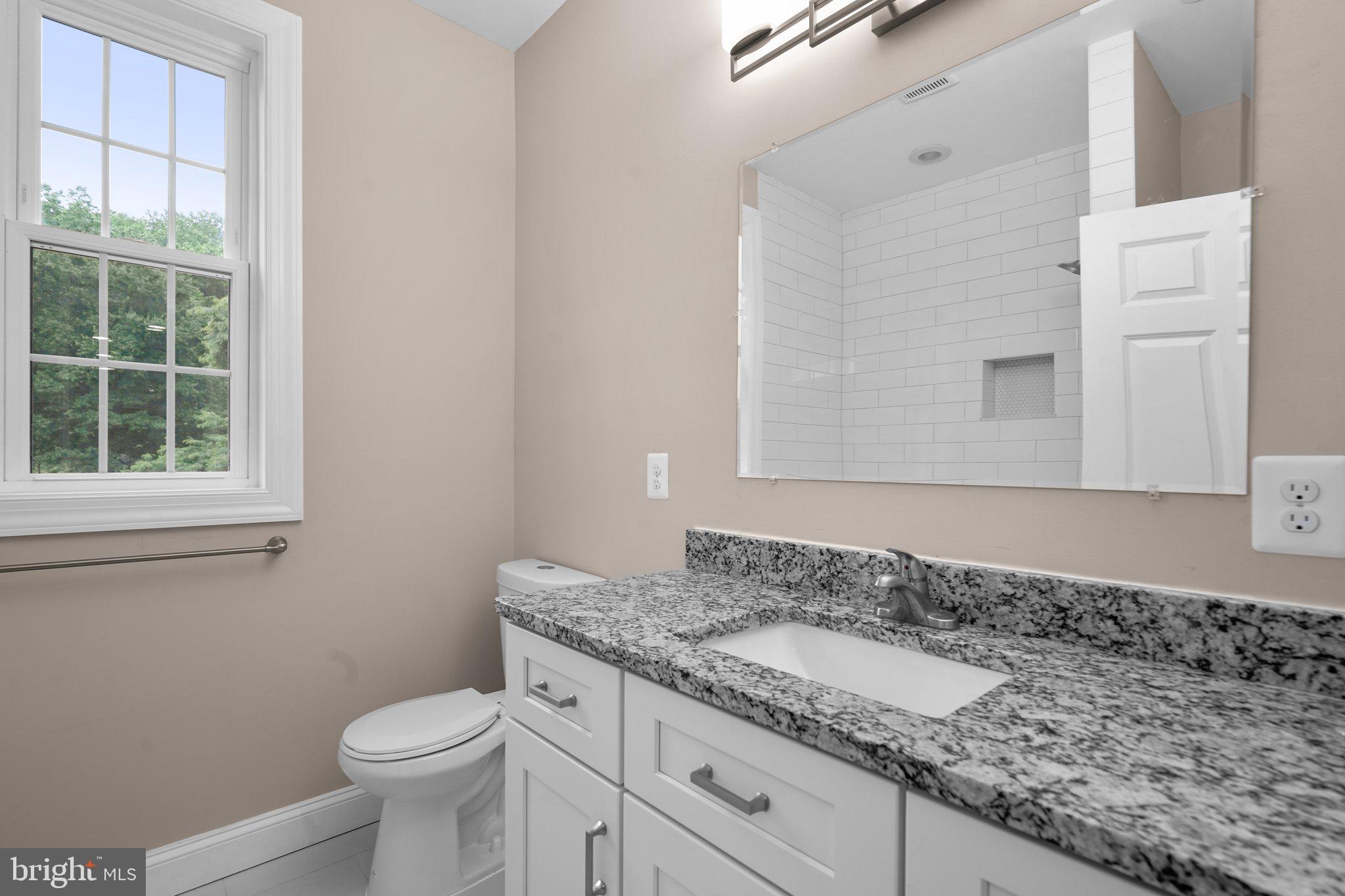 14105 Alderton Road Silver Spring, MD 20906 - Photo 33 of 46 Full Bathroom