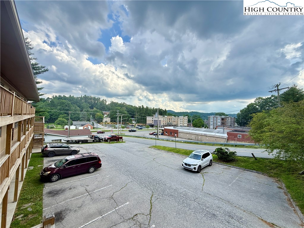 134 Mac Street, Unit 10 Boone, NC 28607 - Photo 14 of 17 Gallery Image 14