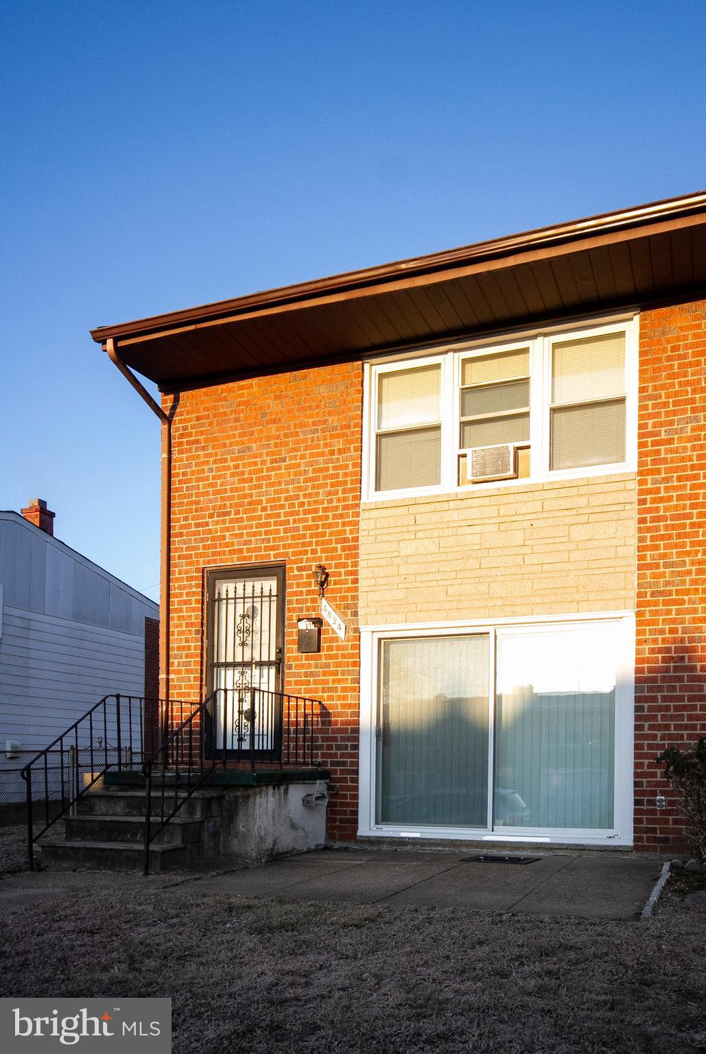 4824 Midline Road Baltimore, MD 21206 - Photo 1 of 20