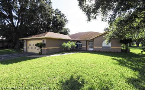 7701 Granada Road Sebring, FL 33876 - Photo 1 of 14 Gallery Image 1