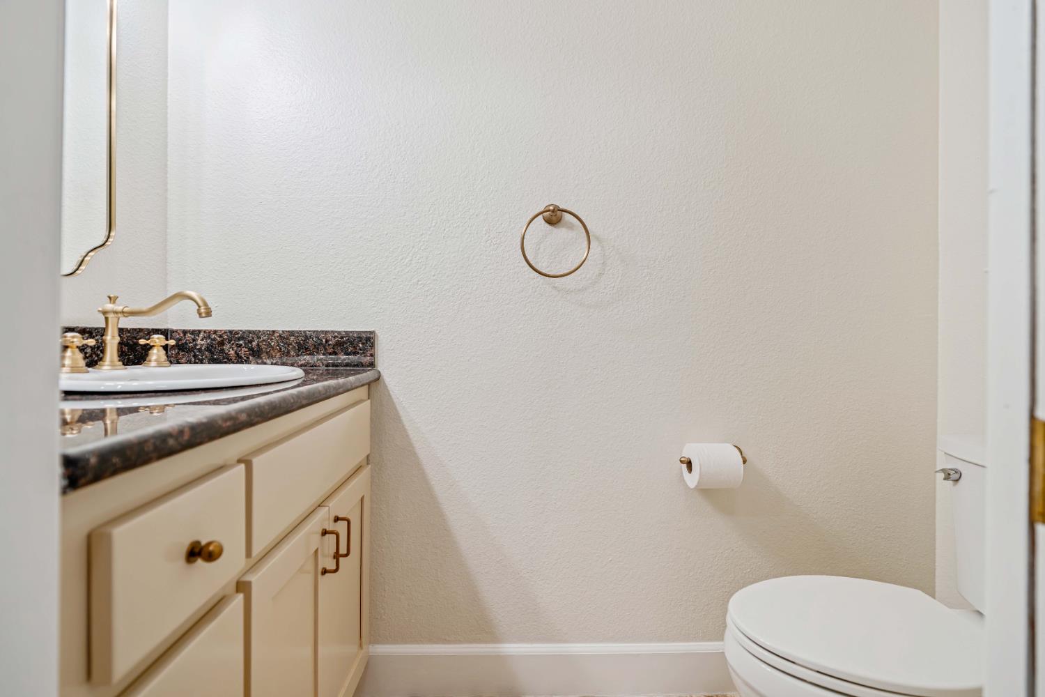 3829 Mondrian Drive Modesto, CA 95356 - Photo 13 of 35
