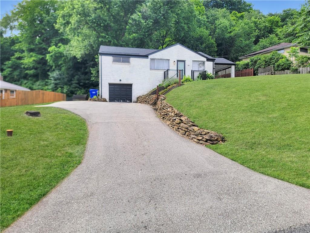 224 Herbst Road Coraopolis, PA 15108 - Photo 29 of 33