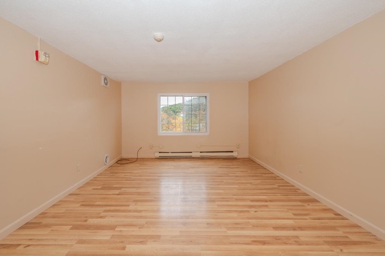 30 Beech Street, Unit 4B Bristol, NH 03222 - Photo 2 of 15