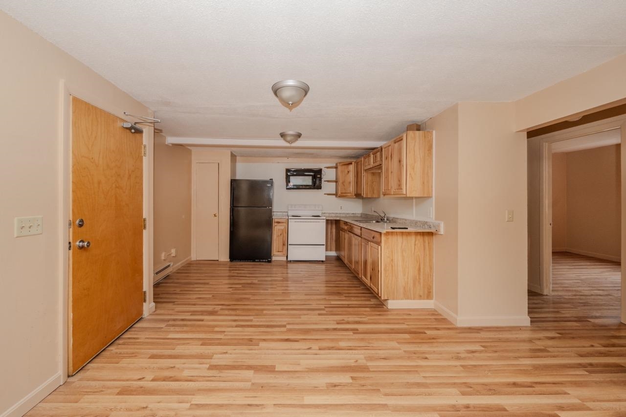 30 Beech Street, Unit 4B Bristol, NH 03222 - Photo 4 of 15