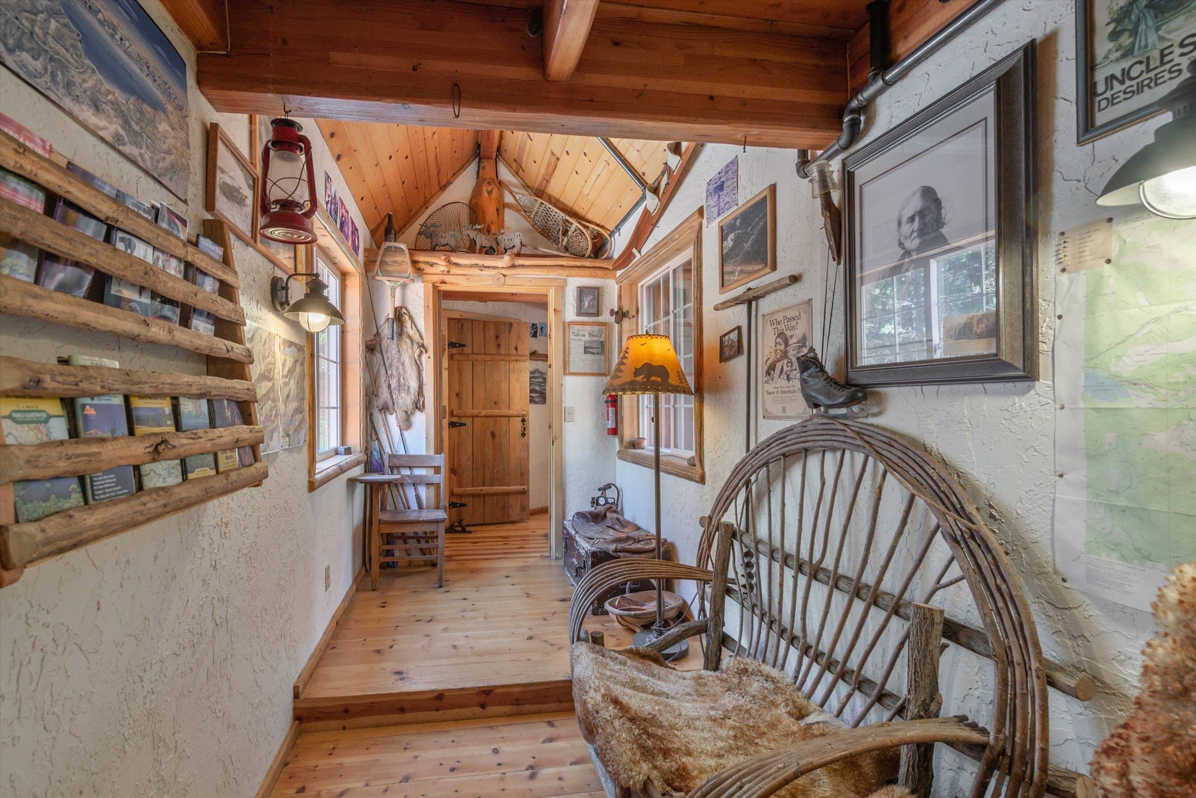 8600 Cold Stream Road Truckee, CA 96161 - Photo 15 of 28 Gallery Image 15