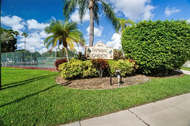 $2,100 | 9606 West McNab Road, Unit 202, Tamarac, FL 33321