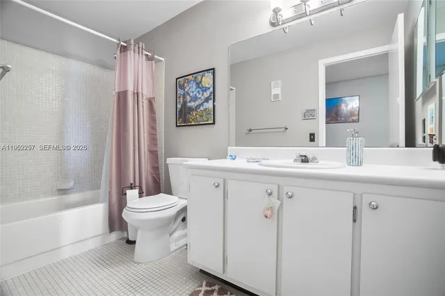 $2,100 | 9606 West McNab Road, Unit 202, Tamarac, FL 33321