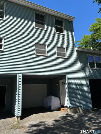 $219,000 | 327 Hillside Avenue, Unit 11, Torrington, CT 06790