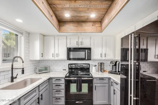 $335,000 | 3434 North 11th Street, Unit 5, Phoenix, AZ 85014