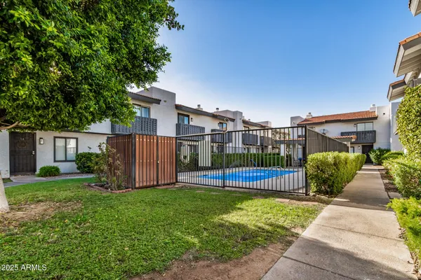 $335,000 | 3434 North 11th Street, Unit 5, Phoenix, AZ 85014