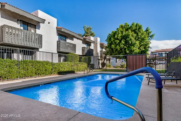 $335,000 | 3434 North 11th Street, Unit 5, Phoenix, AZ 85014